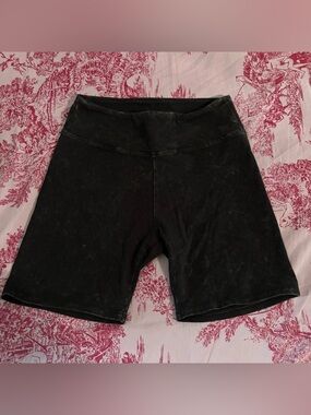VS Pink biker shorts